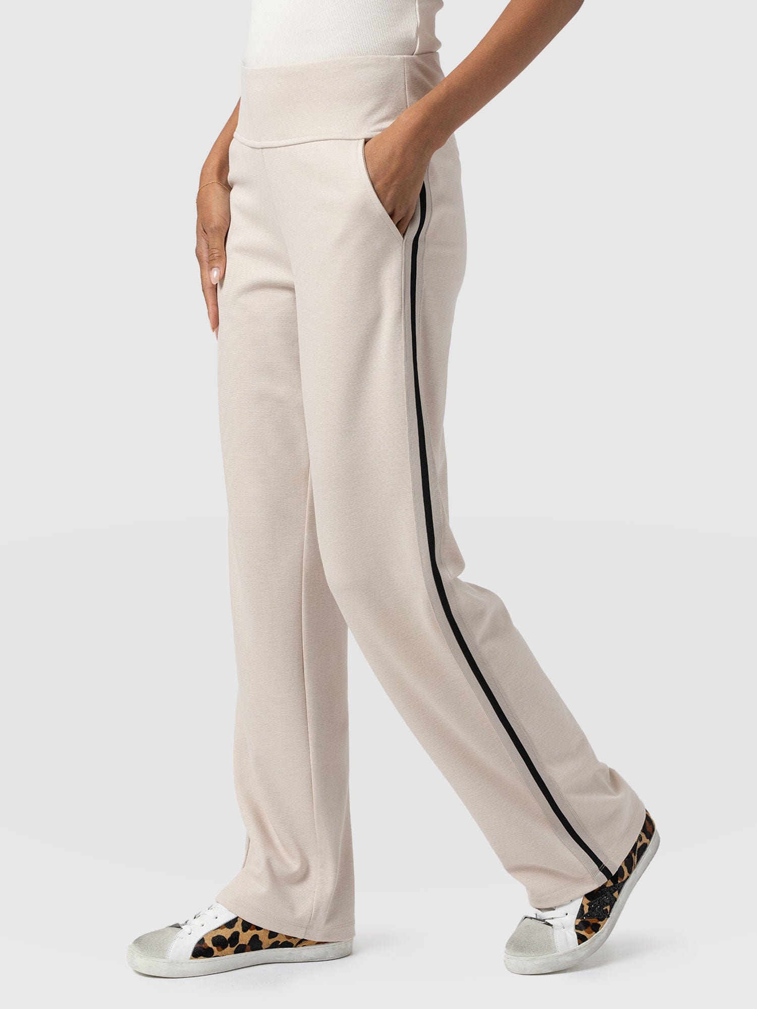 Runway Pant - Light Beige - Black/Cream Stripe - Women's Pants | Saint + Sofia® US
